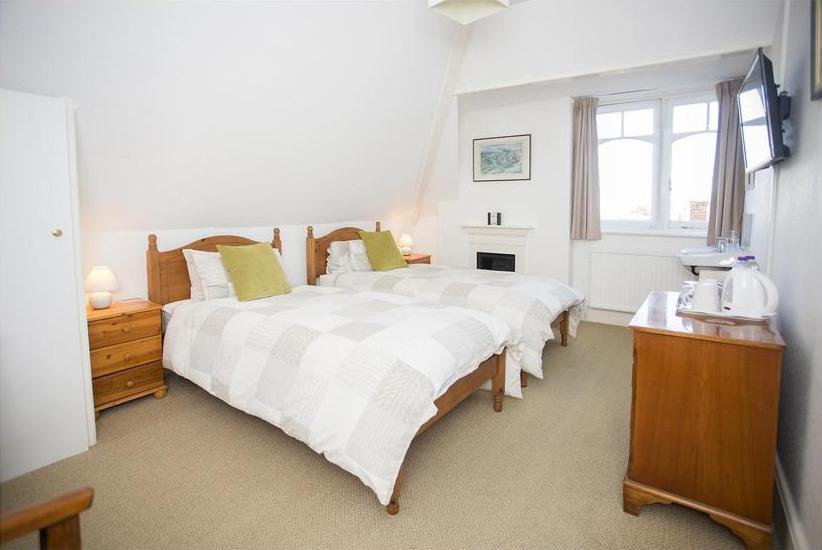 Sunnycroft Bed and Breakfast Deal Buitenkant foto