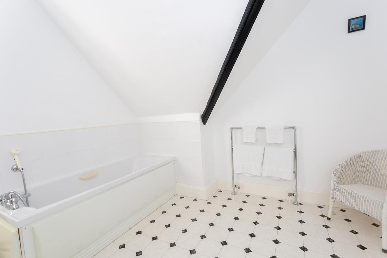 Sunnycroft Bed and Breakfast Deal Buitenkant foto