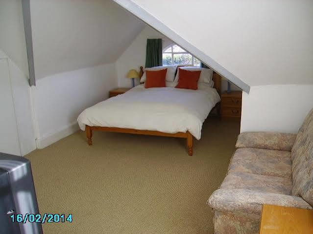 Sunnycroft Bed and Breakfast Deal Buitenkant foto